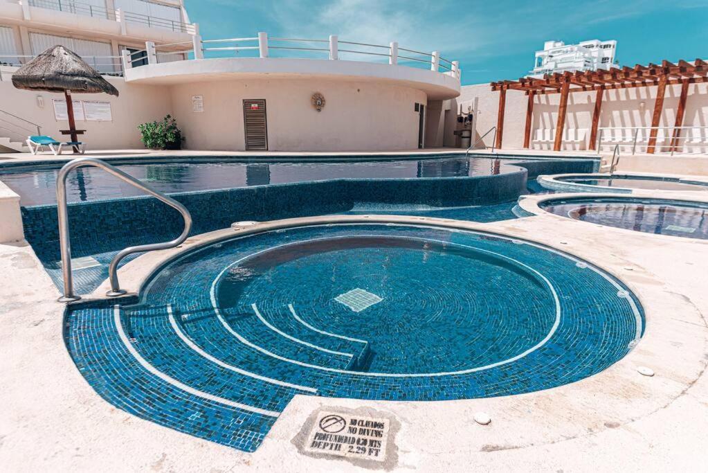 Ocean View Apartment, Best Beach Area, 3 Bedrooms Канкун Екстер'єр фото